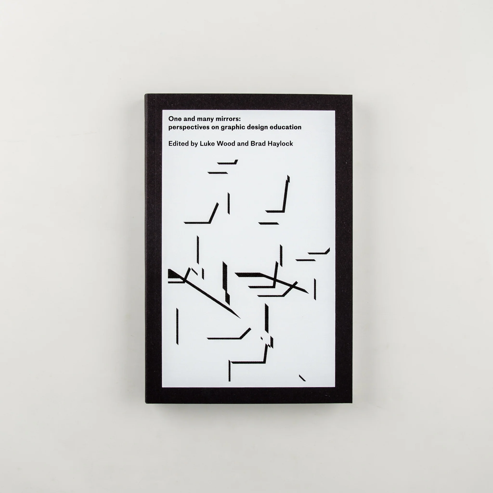 One and many mirrors: perspectives on graphic design education